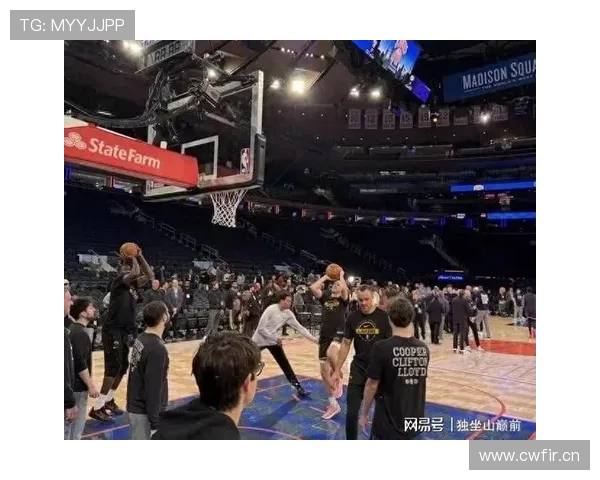 老詹缺席尼克斯战或无缘最佳阵容